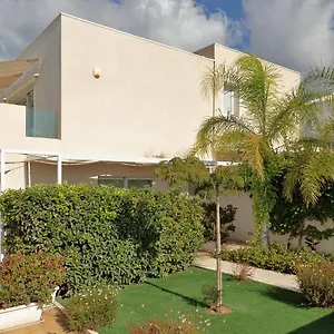 Nesea Domus Marina di Ragusa