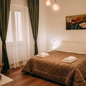 https://dolce-casa.hotelinveneto.com